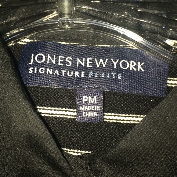 NWT! Jones New York button down sweater NWT - Picture 3 of 8